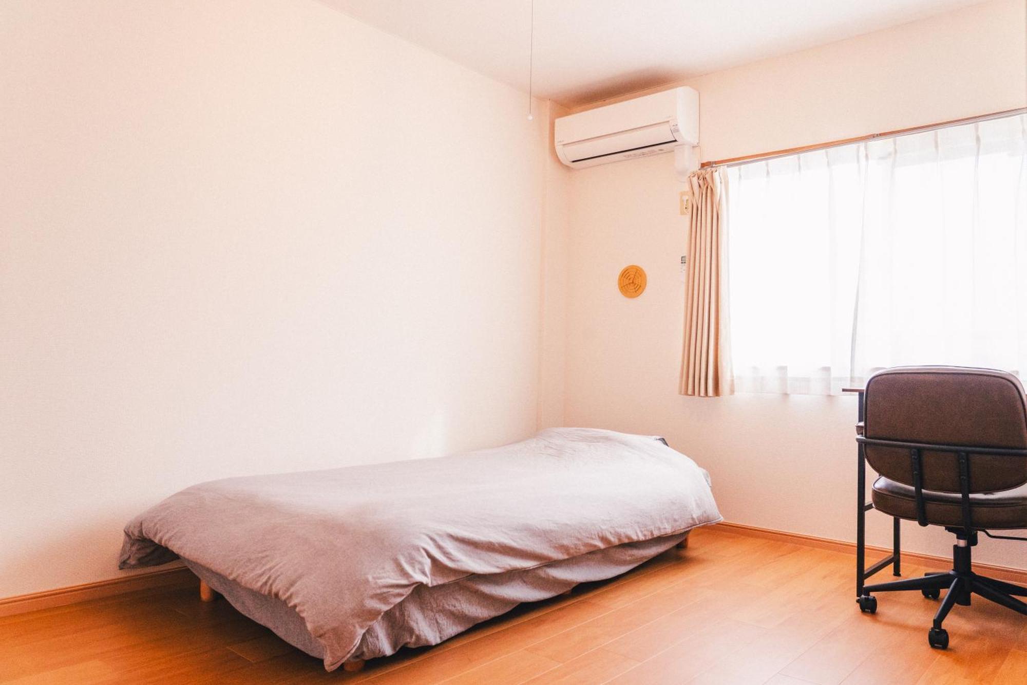 Apartment 寄道アパート203-2ベッドルーム1戸貸切-最大5名宿泊可-駐車場1台無料 Takamatsu