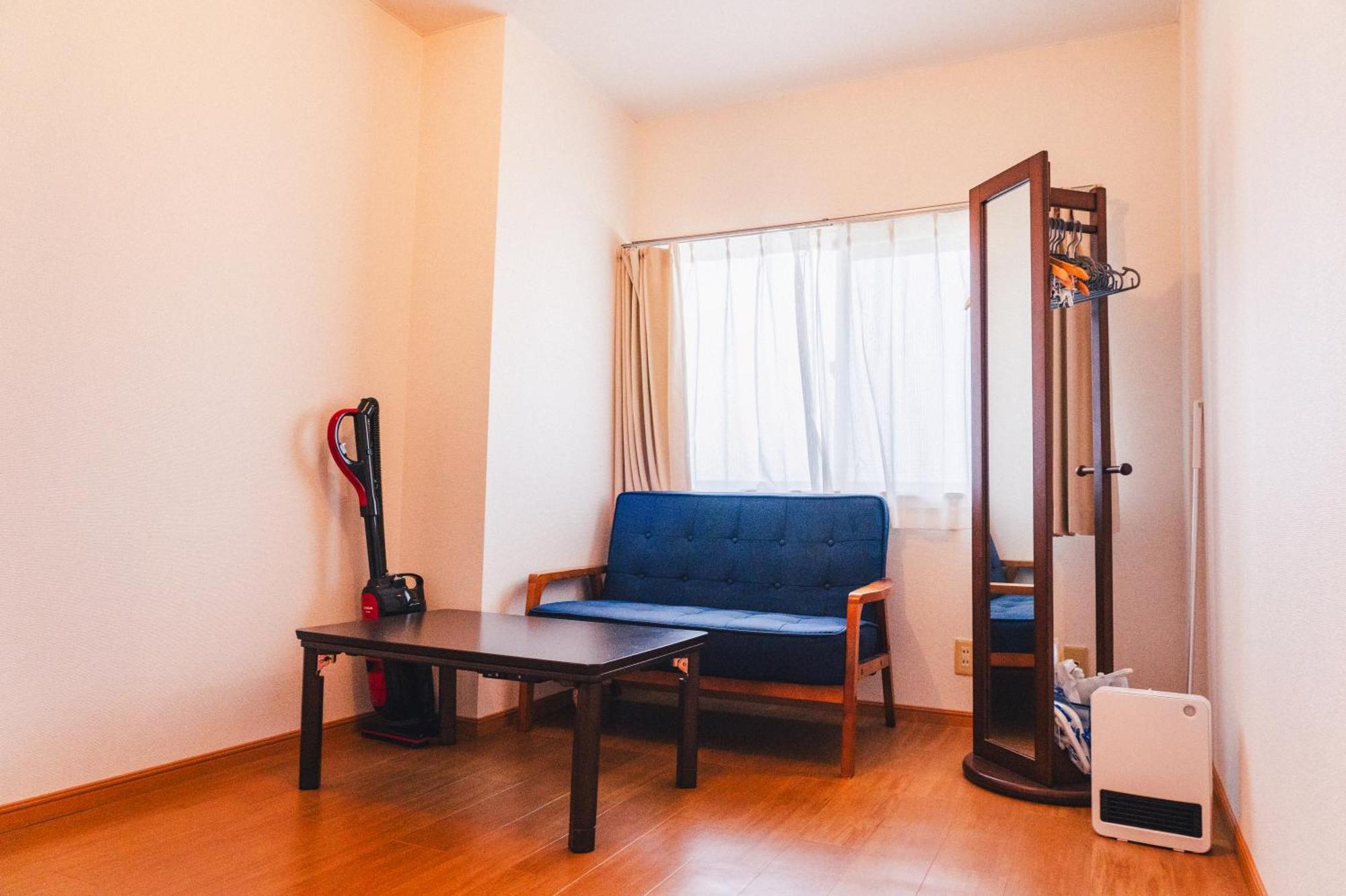 Apartment 寄道アパート203-2ベッドルーム1戸貸切-最大5名宿泊可-駐車場1台無料 *